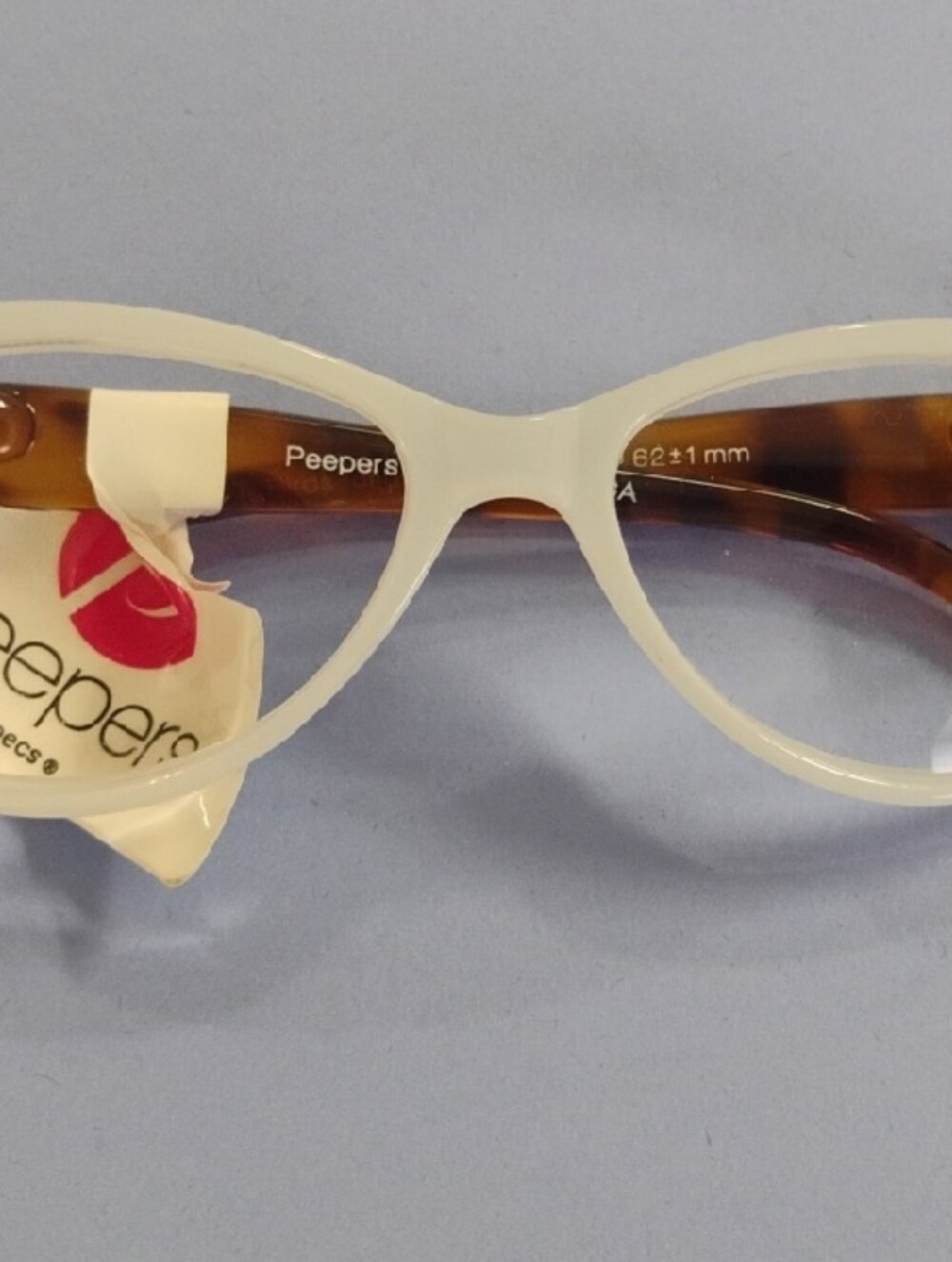 Peepers Women's White and Tortoiseshell Round-Frame Glasses